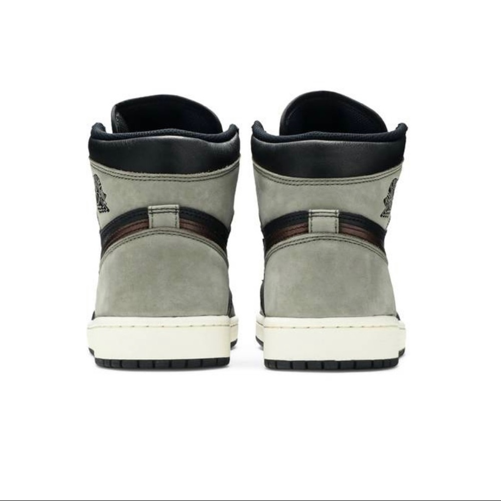 Nike Air Jordan 1 Retro High OG Patina - Picture 2 of 15